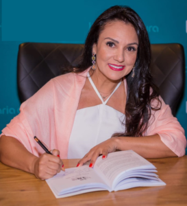 Perseverar e acreditar : Erica Miguel conta sobre mudança em sua vida profissional no livro “Do Zero ao Sucesso com Elas”
