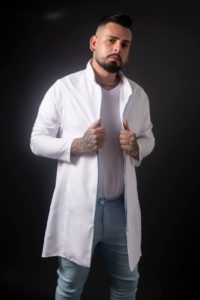 Beleza em Destaque: Os Segredos do Esteticista das Rainhas para o Corpo Perfeito no Carnaval