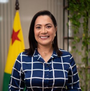Mailza Assis conquista reeleição e garante continuidade política no governo do Acre