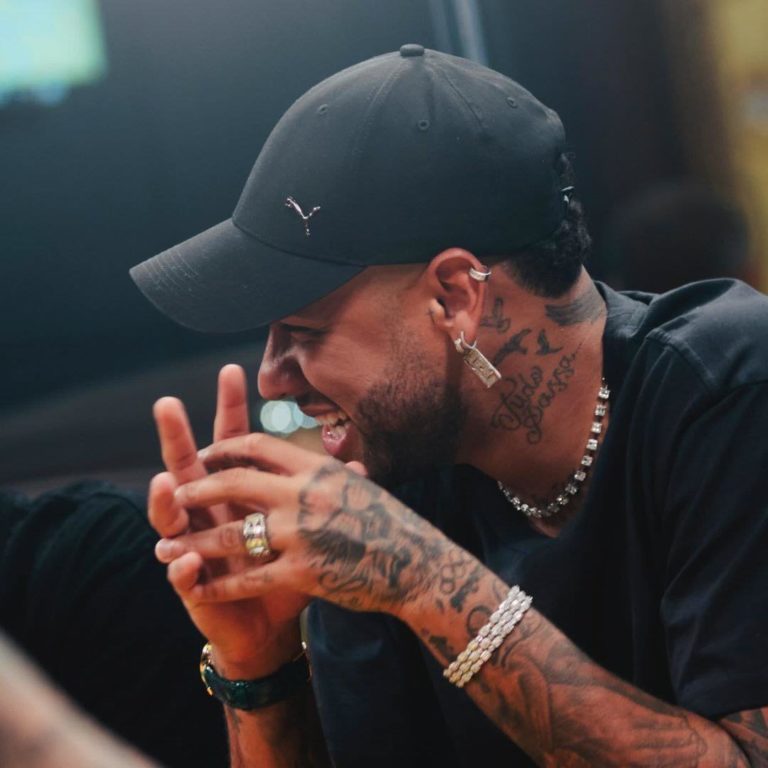 Neymar Jr. realiza teste de DNA para confirmar paternidade de menina húngara