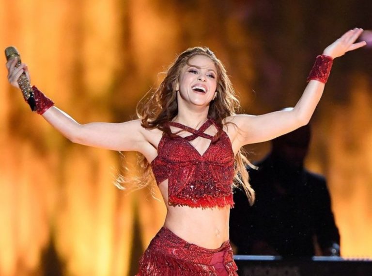 Shakira arma espetáculo monumental: Miami será palco da nova era da diva latina