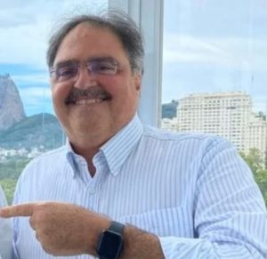 PF mira esquema de venda de dados sigilosos e coloca filho de ex-prefeito do Rio na lista de procurados